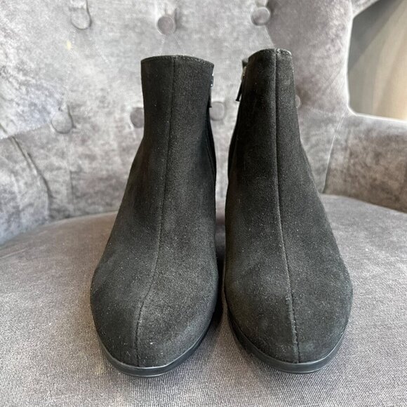 La Canadienne Women’s Oliver Waterproof Suede Booties – Size 9M Black - Picture 4 of 11